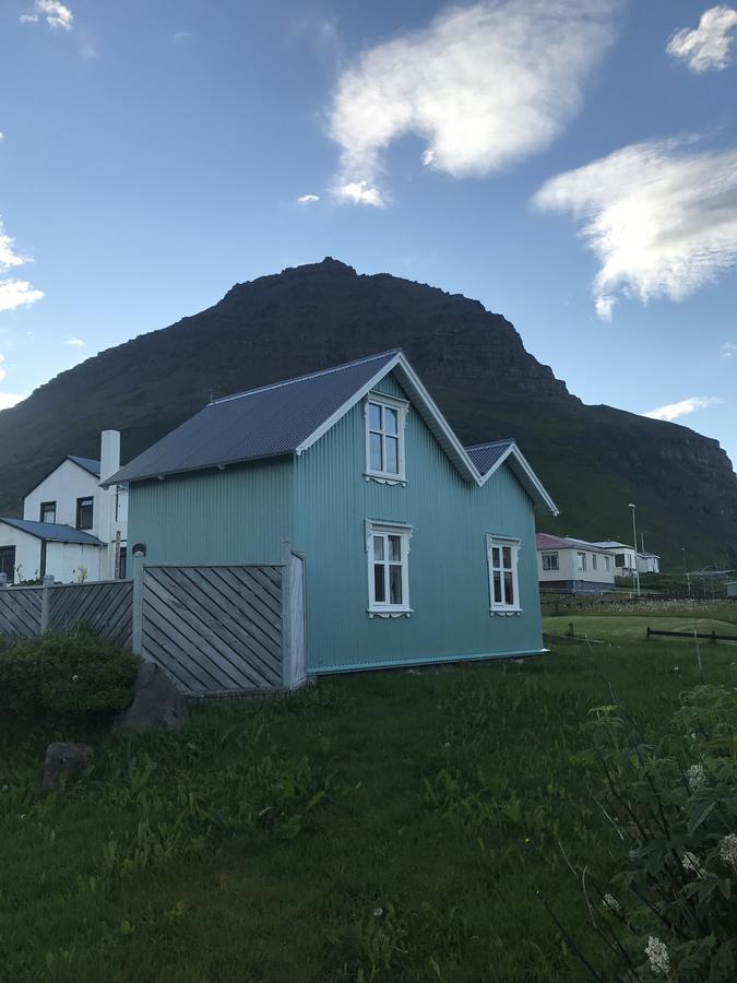 Villa The Little House Bolungarvík Exterior foto